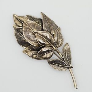 Vintage Signed Botecelli Silver Tone Hops Leaf Brooch Pin